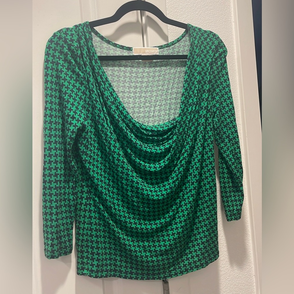 Woman’s Micheal Kors Top